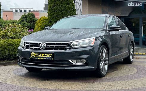 Volkswagen Passat 2017 - фото 3