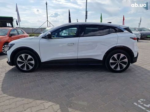 Renault Megane 2022 - фото 25