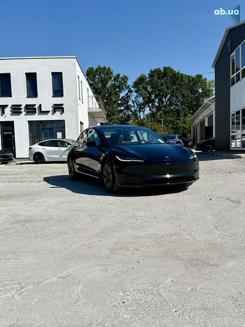 Tesla Model 3 2024 - фото 4
