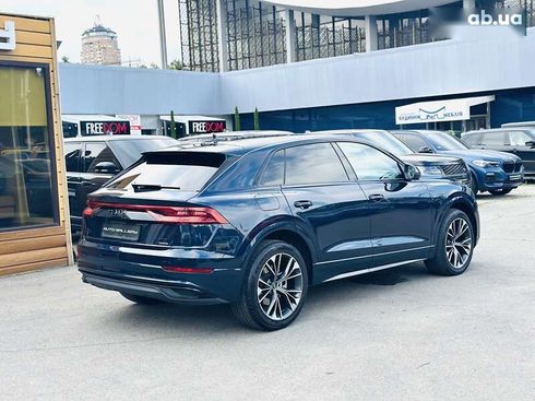 Audi Q8 2023 - фото 5