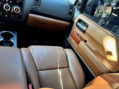 Toyota Sequoia 2021 - фото 23