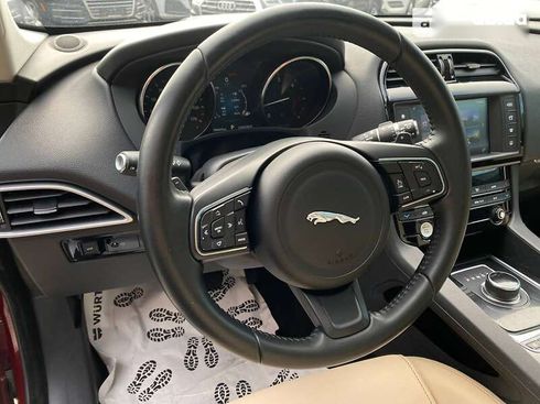 Jaguar F-Pace 2016 - фото 14