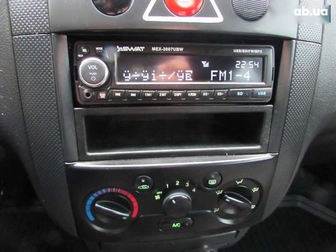 Chevrolet Aveo 2006 - фото 24