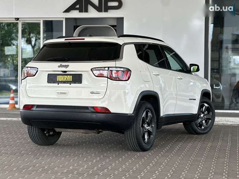 Jeep Compass 2020 - фото 18