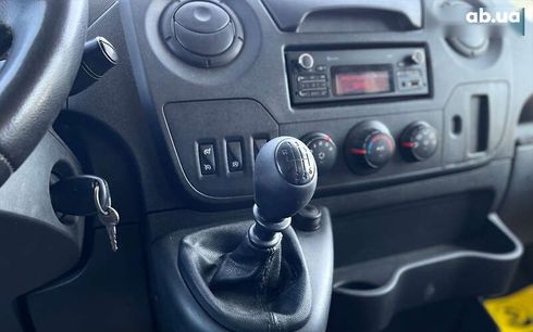 Renault Master 2017 - фото 14