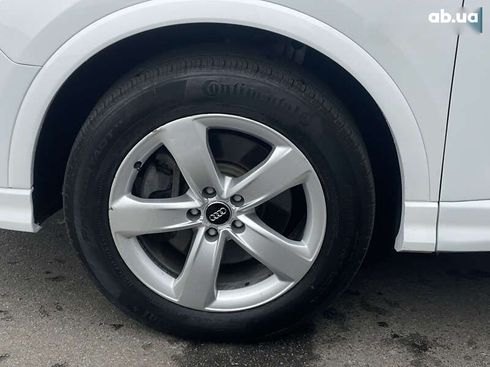 Audi Q3 2019 - фото 11