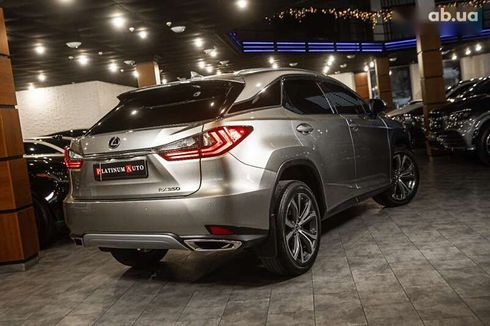 Lexus RX 2020 - фото 7
