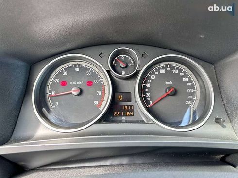 Opel Zafira 2011 - фото 21