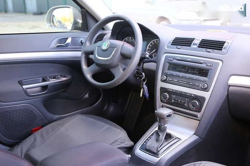 Skoda Octavia 2012 - фото 13