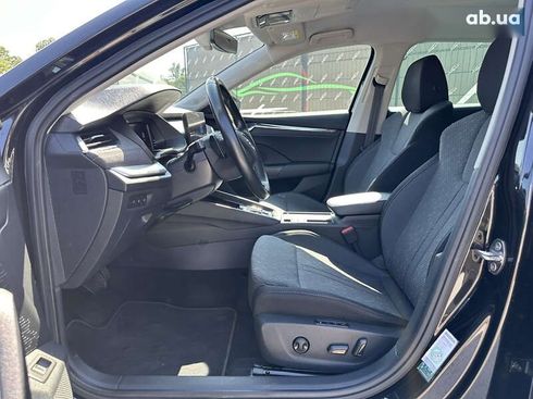 Skoda Octavia 2020 - фото 6