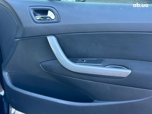 Peugeot 308 2011 черный - фото 60