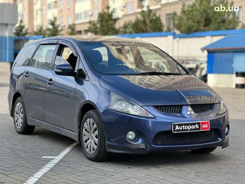 Mitsubishi Grandis 2006 синий - фото 3