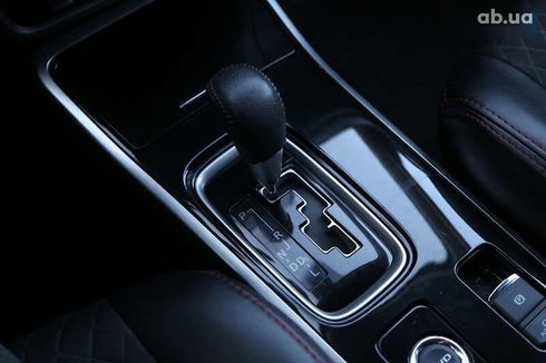 Mitsubishi Outlander 2018 - фото 22