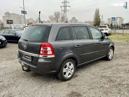 Opel Zafira 2009 - фото 8