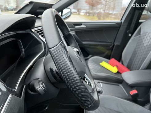 Volkswagen Tiguan Allspace 2022 - фото 29