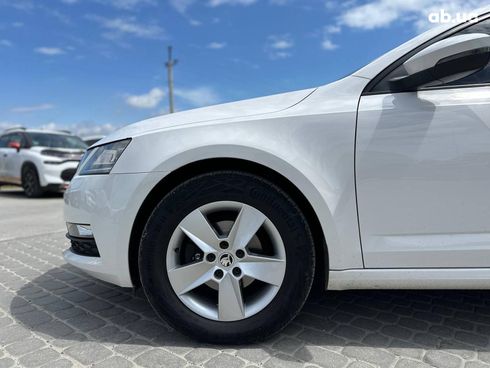 Skoda octavia a7 2017 белый - фото 4