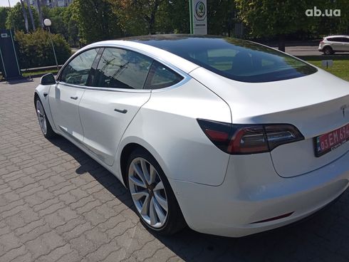 Tesla Model 3 2020 белый - фото 14