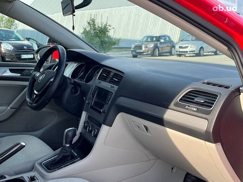 Volkswagen Golf Variant 2015 красный - фото 20