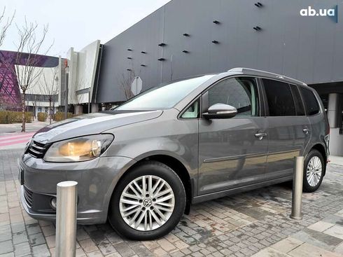 Volkswagen Touran 2015 - фото 3