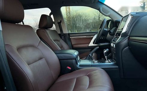 Toyota Land Cruiser 2016 - фото 21