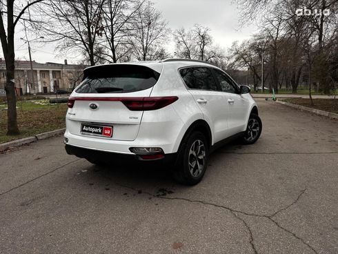 Kia Sportage 2019 белый - фото 7