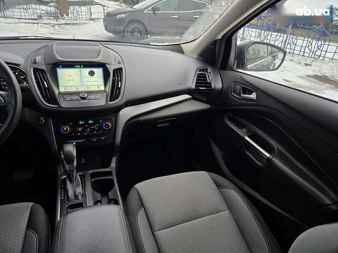 Ford Escape 2018 - фото 21