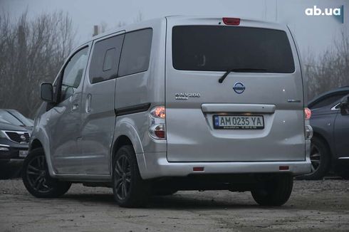 Nissan e-NV200 2015 - фото 12