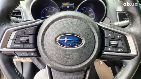 Subaru Legacy 2017 - фото 25