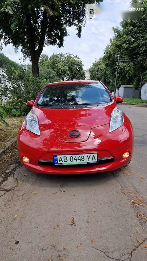 Nissan Leaf 2015 - фото 3