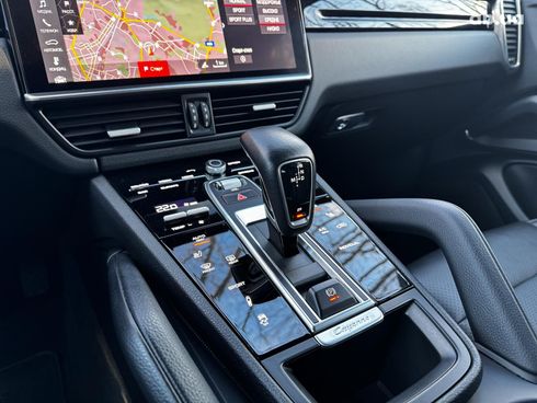 Porsche Cayenne 2020 черный - фото 29