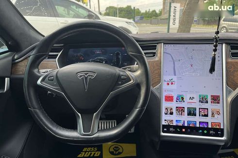 Tesla Model S 2016 - фото 22