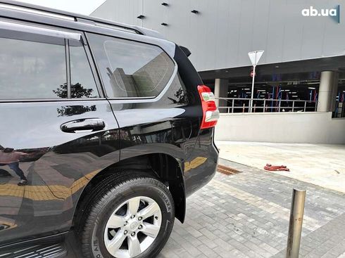 Toyota Land Cruiser Prado 2013 - фото 8