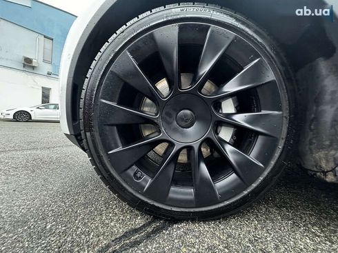 Tesla Model Y 2020 - фото 15