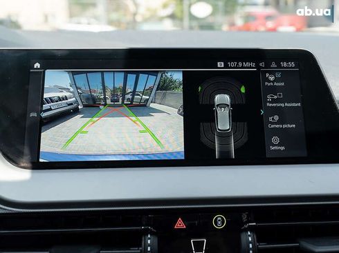 BMW 1 серия 2020 - фото 12