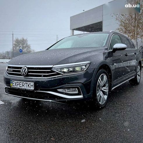 Volkswagen passat alltrack 2020 - фото 7