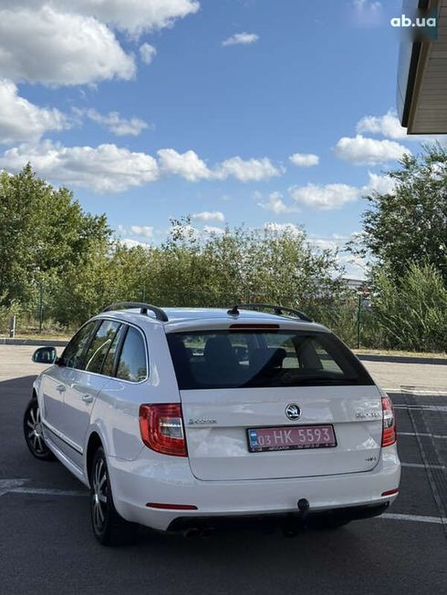 Skoda Superb 2014 - фото 2