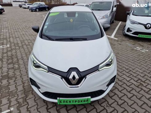 Renault Zoe 2020 - фото 17