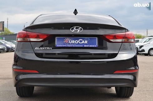 Hyundai Elantra 2017 - фото 10