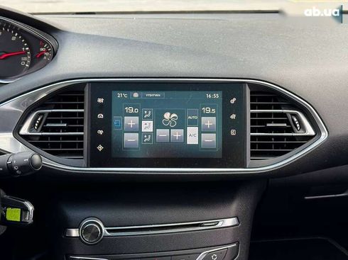 Peugeot 308 2016 - фото 26