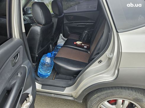 Hyundai Tucson 2008 - фото 13