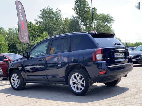 Jeep Compass 2016 - фото 17