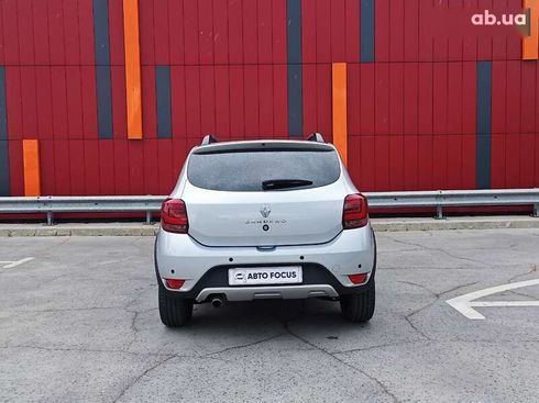 Renault Sandero 2021 - фото 7