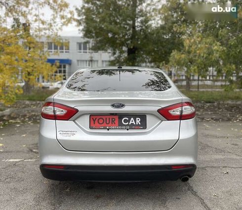 Ford Fusion 2016 - фото 15