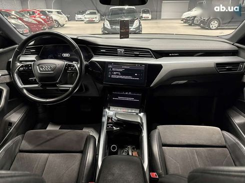 Audi E-Tron 2019 - фото 10