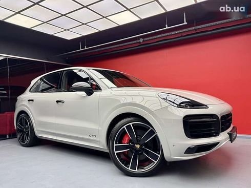 Porsche Cayenne 2022 - фото 12