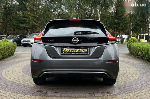 Nissan Leaf 2023 - фото 7