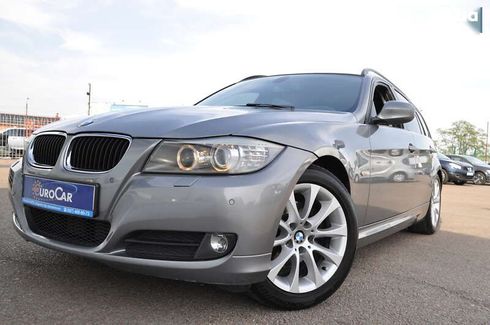 BMW 3 серия 2009 - фото 19