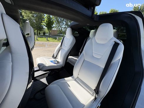 Tesla Model X 2017 белый - фото 13