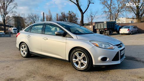 Ford Focus 2014 серебристый - фото 3