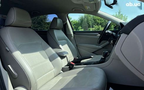 Volkswagen Passat 2016 - фото 10